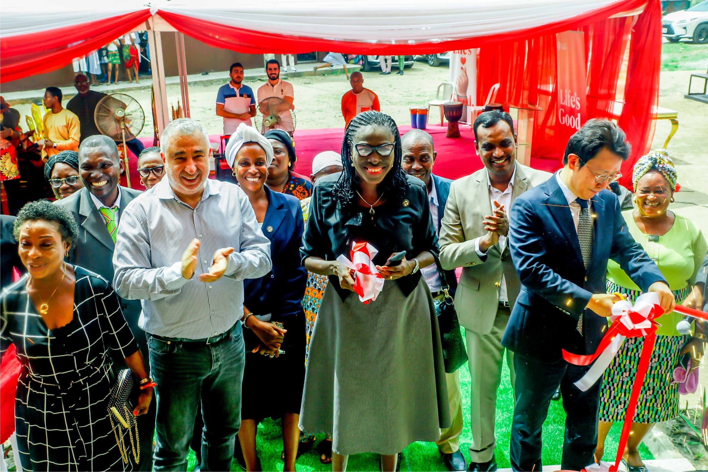 LG Electronics, Fouani Renovate United Christian School In Lagos.-marketingspace.com.ng