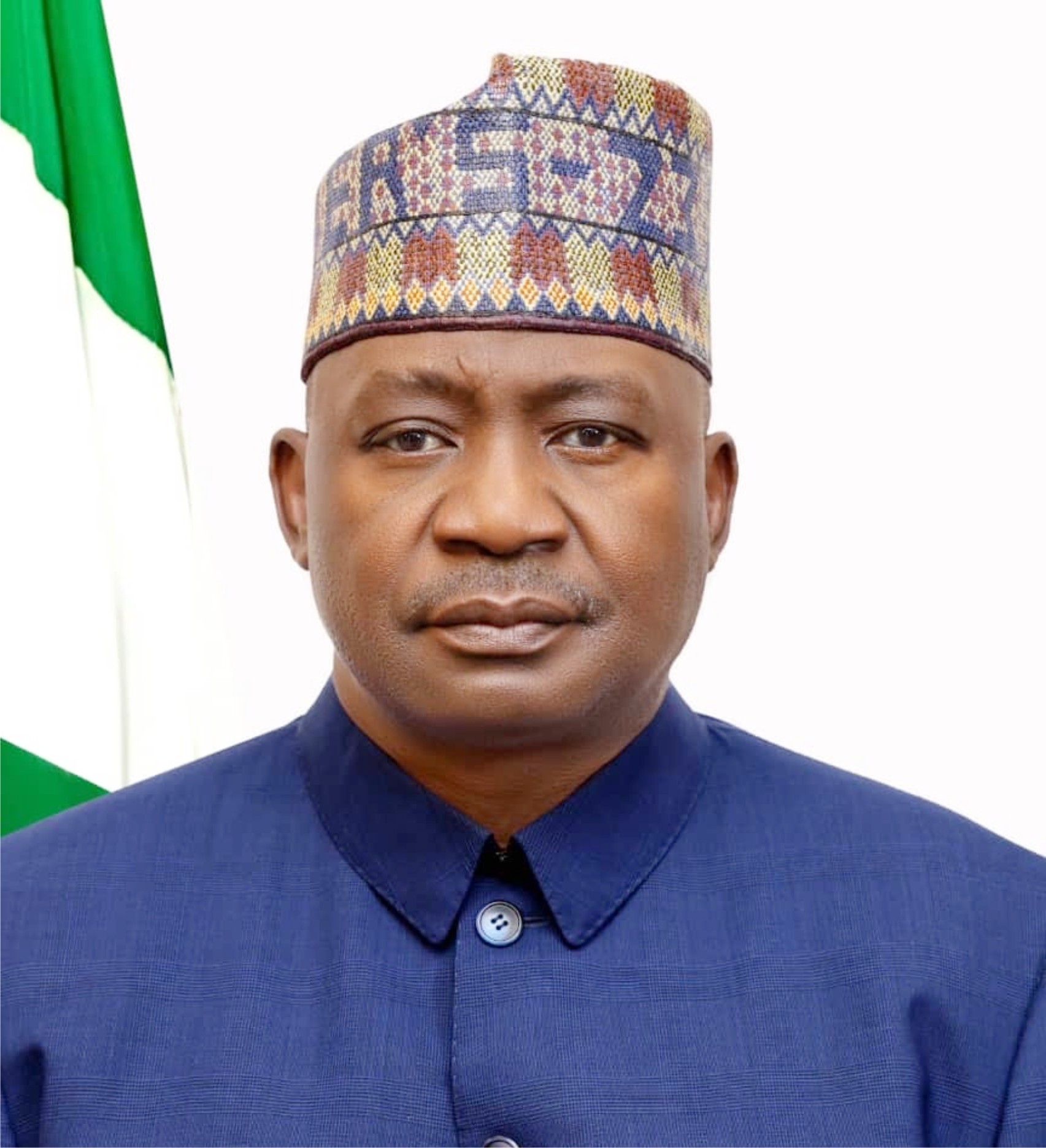 Minister of Defence Honoured with MediaConsortium Defence Policy and Innovative Visionary Award -marketingspace.com.ng