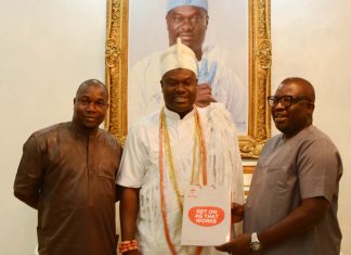 Ooni of Ife Applauds Airtel for Olojo Festival Sponsorship Ooni of Ife Applauds Airtel for Olojo Festival Sponsorship-marketingspace.com.ng