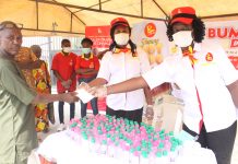 Mr Bigg’s Gives Out Over 400 Sanitizers, Nose Mask, Gloves At Ile-Epo Market-marketingspace.com.ng