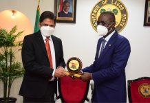 Lagos State Governor, Sanwo-Olu, Commends Airtel Employees For Support During Peak Of COVID-19 Pandemic Lagos State Governor, Sanwo-Olu, Commends Airtel Employees For Support During Peak Of COVID-19 Pandemic-marketingspace.com.ng