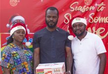 Delight As Indomie’s Santa Visits Nigerians In Christmas Surprise Delight As Indomie's Santa Visits Nigerians In Christmas Surprise-marketingspace.com.ng