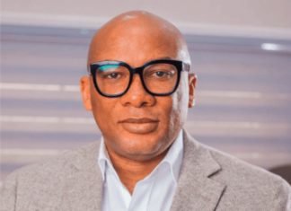 Interswitch Founder/Group Managing Director, Mitchell Elegbe, Receives Silverbird Special Achievement Award For Pioneering Nigeria’s Digital Payments Revolution Interswitch Founder/Group Managing Director, Mitchell Elegbe, Receives Silverbird Special Achievement Award For Pioneering Nigeria’s Digital Payments Revolution -marketingspace.com.ng
